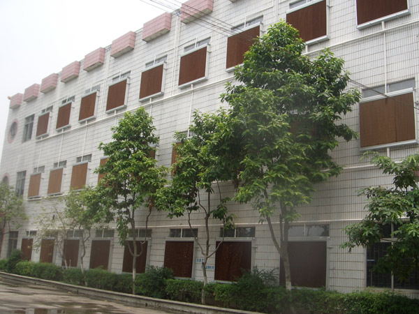 模具廠水簾風(fēng)機(jī)安裝